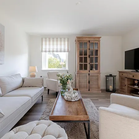 Baileys Hues Apartment